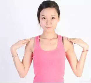 瑜伽练手臂力量最好的方法,空中瑜伽幻椅式手臂平举功效