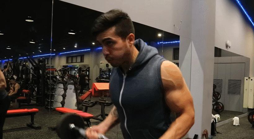 想让手臂变得饱满练这几个动作,手臂纬度怎么快速增加