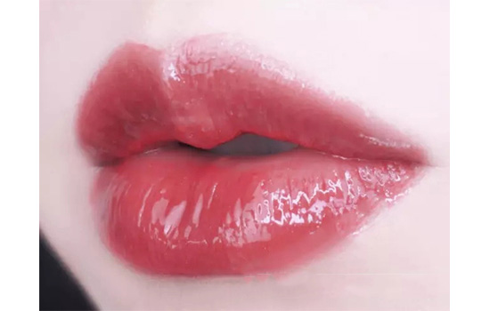 欧莱雅口红小妖金微醺血橙试色,欧莱雅小细管口红试色129