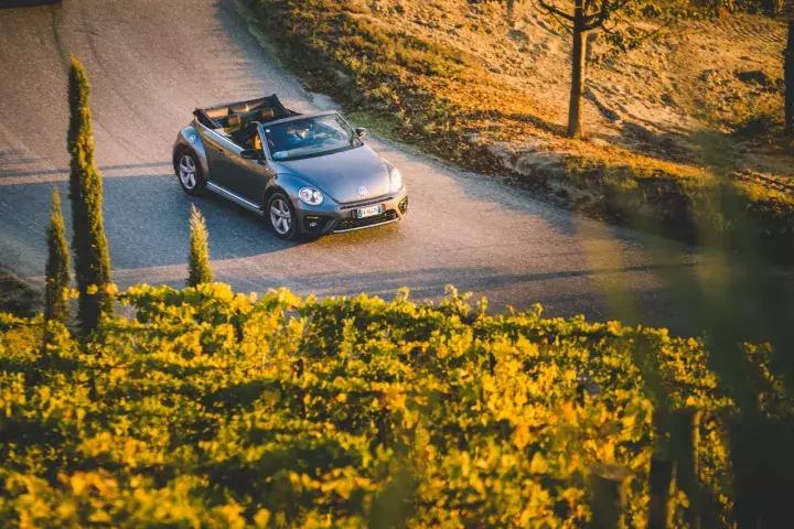 甲壳虫敞篷版试驾,敞篷版甲壳虫优缺点