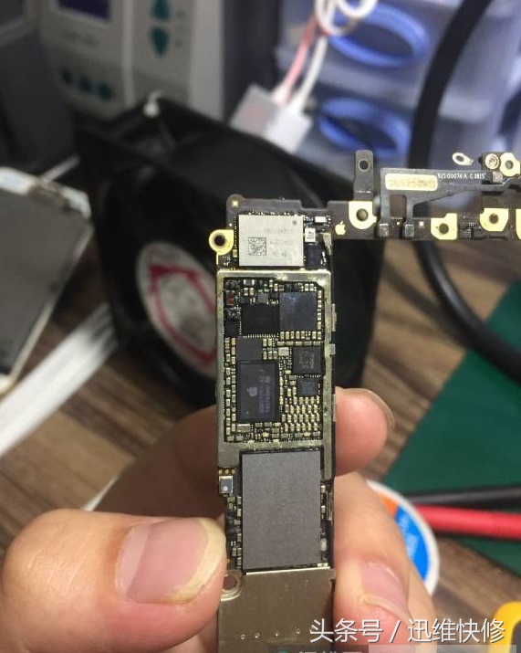 深圳修iphone6触摸屏失灵,iphone维修3次屏幕换新机