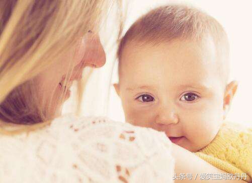 刚出生的宝宝怎么晒太阳合理,新生婴儿晒太阳的正确方法