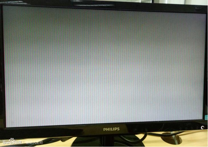 电脑开机出现条纹花屏是什么原因,如何解决win10开机黑屏现象
