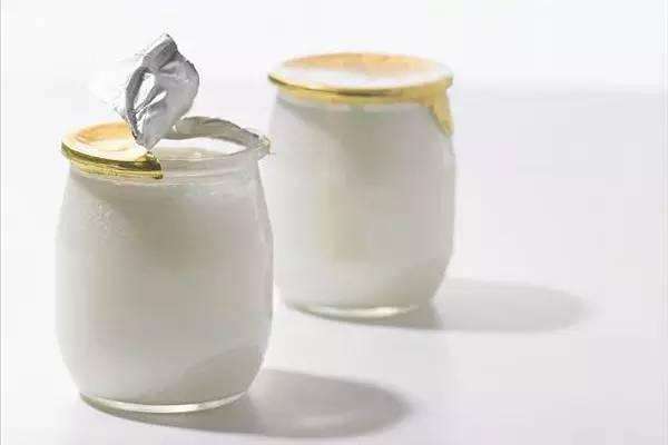 自制酸奶补充益生菌,喝酸奶能快速补充能量么