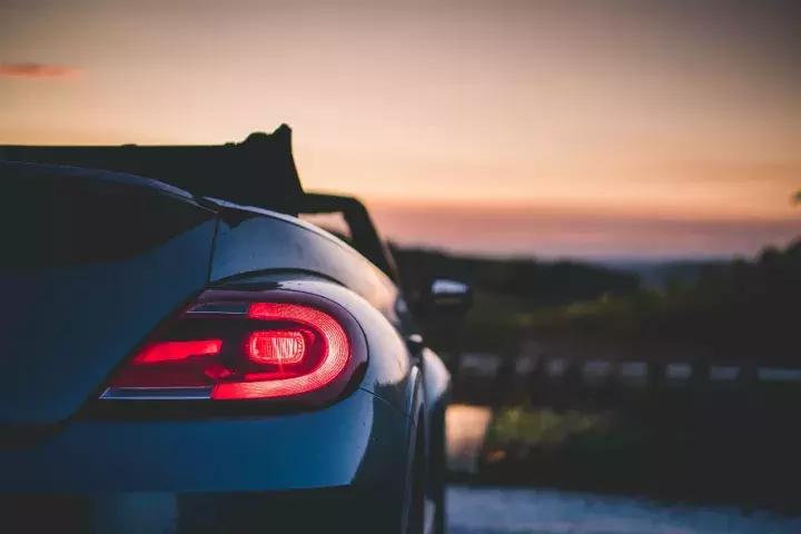 甲壳虫敞篷版试驾,敞篷版甲壳虫优缺点