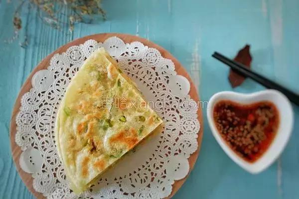 包饺子剩的饺子皮怎么吃,剩饺子皮30种新吃法煎包