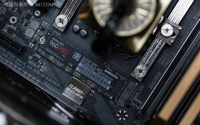 3.5寸机械硬盘装机教学,diy装机固态硬盘