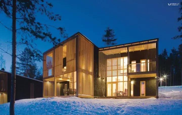 芬兰波罗的海中世纪童话,芬兰极光好像进入了童话世界