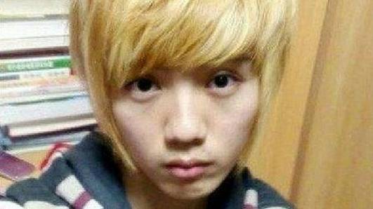 吴亦凡鲶鱼刘海、热巴葬爱公主妆容……明星非主流可怕不？