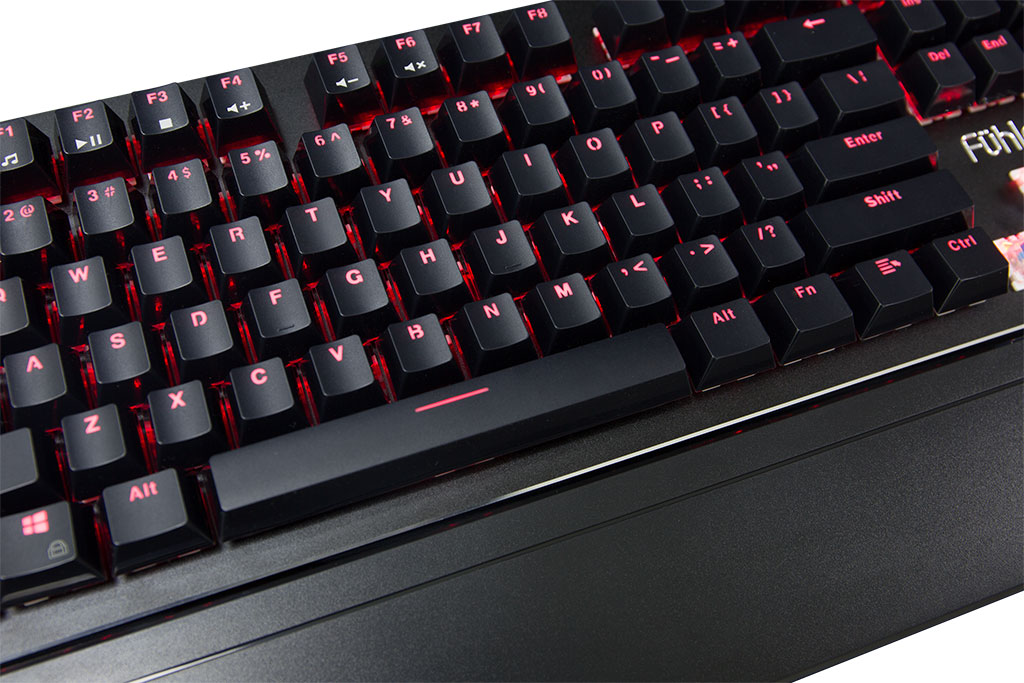 网咖键鼠推荐,现在电竞网咖一般用什么键鼠套装