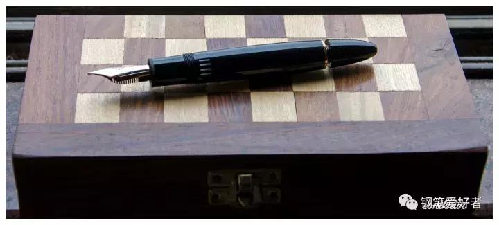 万宝龙钢笔璀璨金红,montblanc万宝龙钢笔星际行者