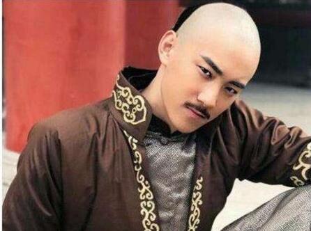 独步天下阿克敦为什么没认出东哥,独步天下东哥和步悠然是一个人吗