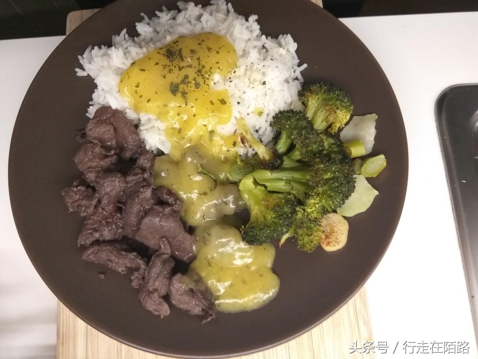 挪威诺尔兰郡罗弗敦群岛足球场,挪威渔民日常生活