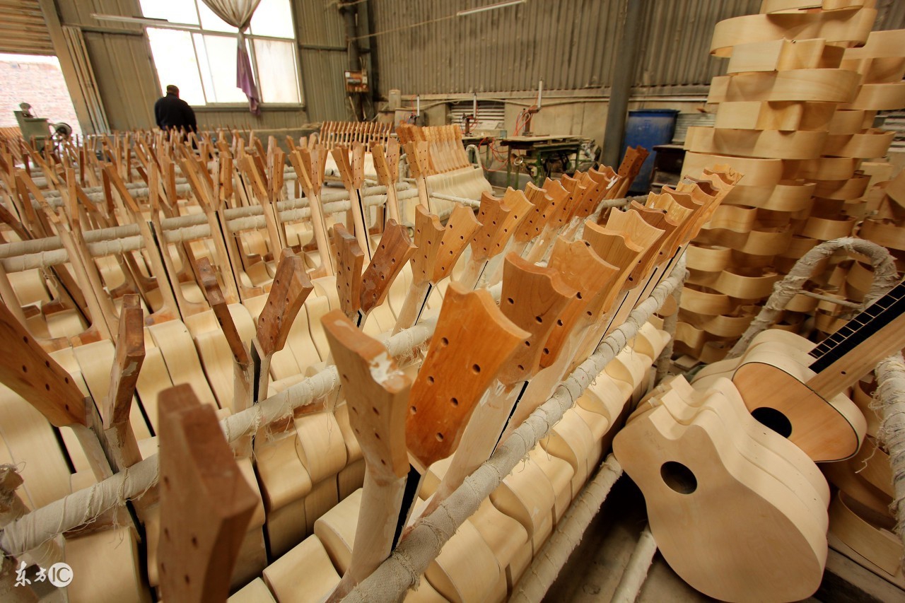 吉他一般多少钱一把合适,一把初学者吉他实际要多少钱