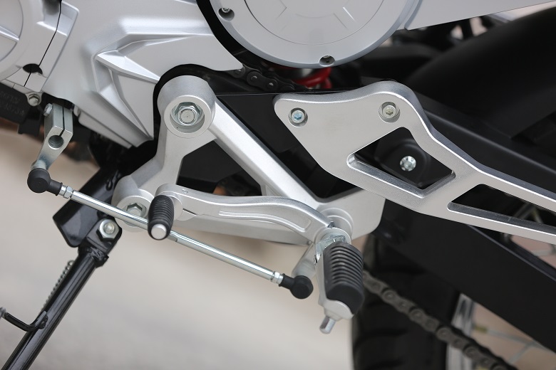 复古250摩托车叛逆者质量怎么样,Kawasakininja250复古