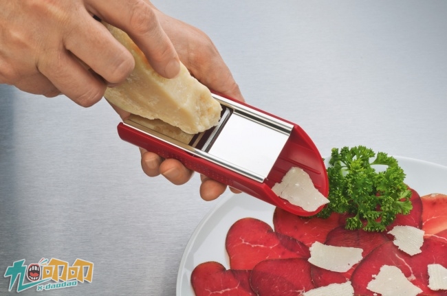 快速清理玻璃上的胶,快速清洗玻璃胶水妙招图解