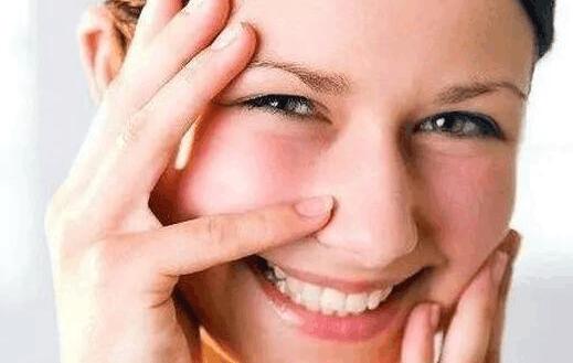 有红血丝过敏的用什么保湿,怎样才能祛除红血丝改善过敏