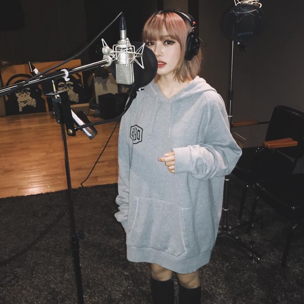 半包倒三角眼线,倒三角全包眼线