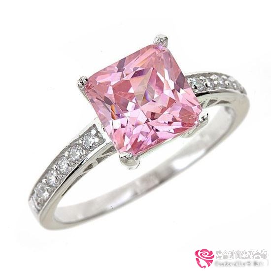 最新款简单大气的钻戒,2023流行钻戒款式