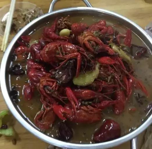 吃在济南｜藏在济南老西市场的美味！这感觉十二马路的孩子最懂！