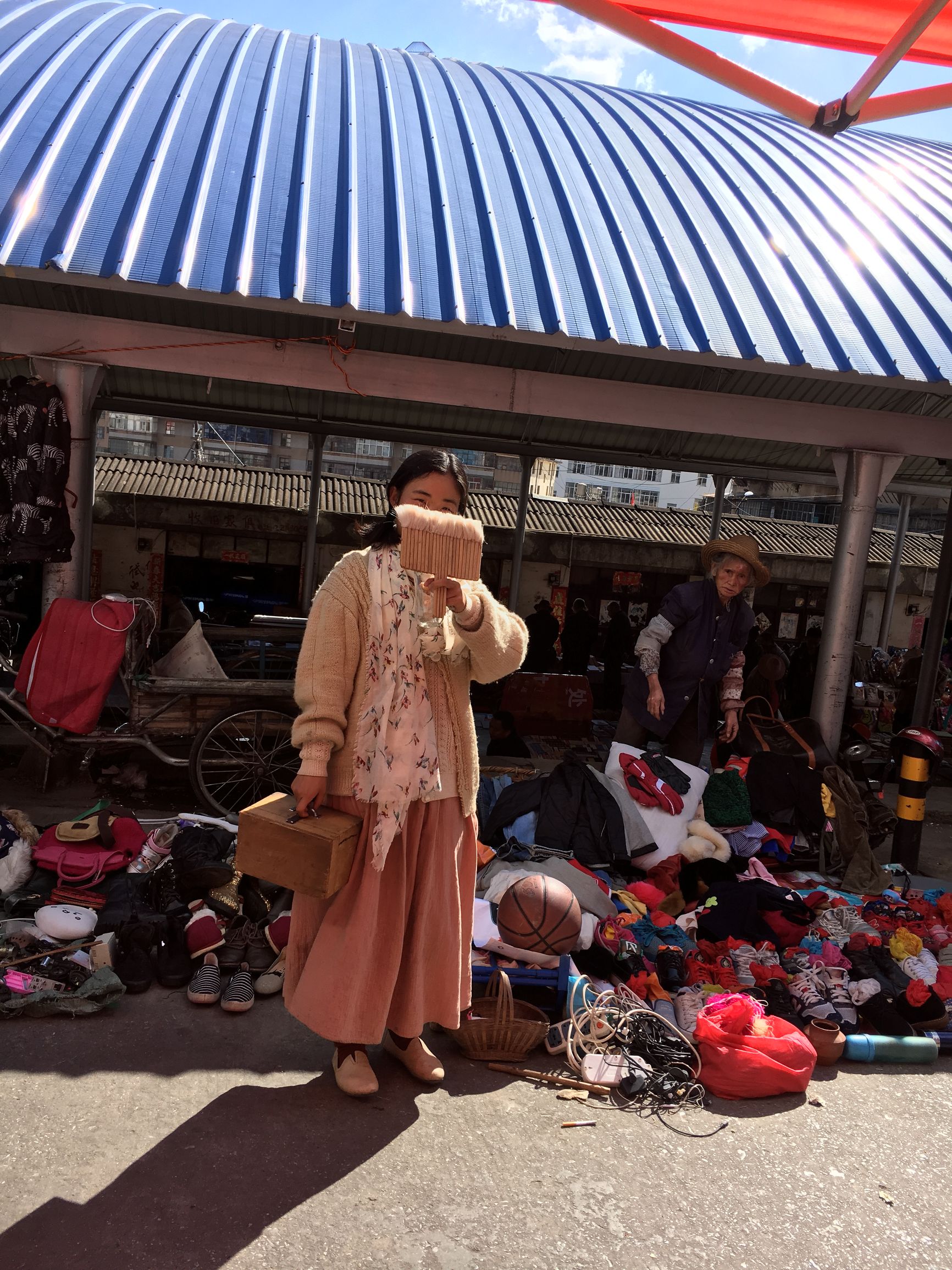 带你去看大理这些小众之地,大理二手家具旧货市场
