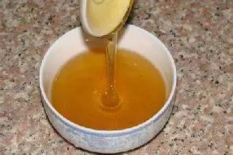 冰糖糖浆和蔗糖糖浆有什么区别,果糖糖浆和蔗糖糖浆的区别