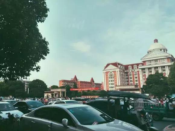 再见了二年级,新建二中报道