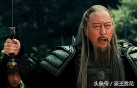 人的脚底为什么比脸白,曹操问司马懿人的脚为什么比脸白