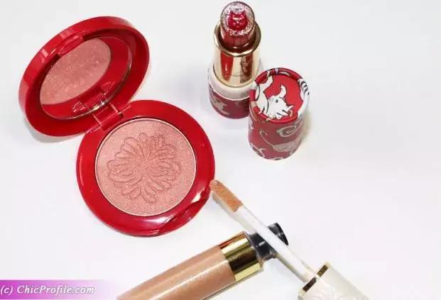 今年的圣诞限定真的太绝了,最火的圣诞限定