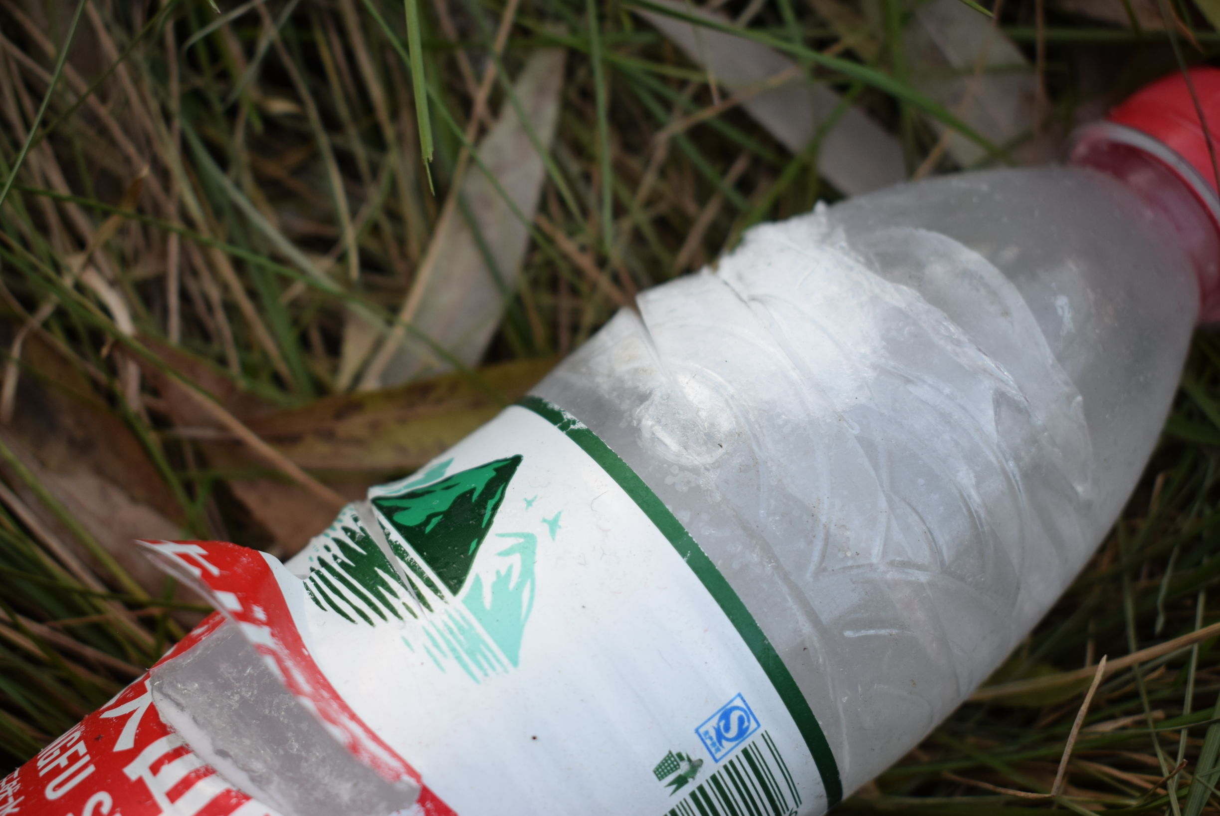 设计怪异的歪把子直刀好用吗？MAXACE军团系列直刀横向评测