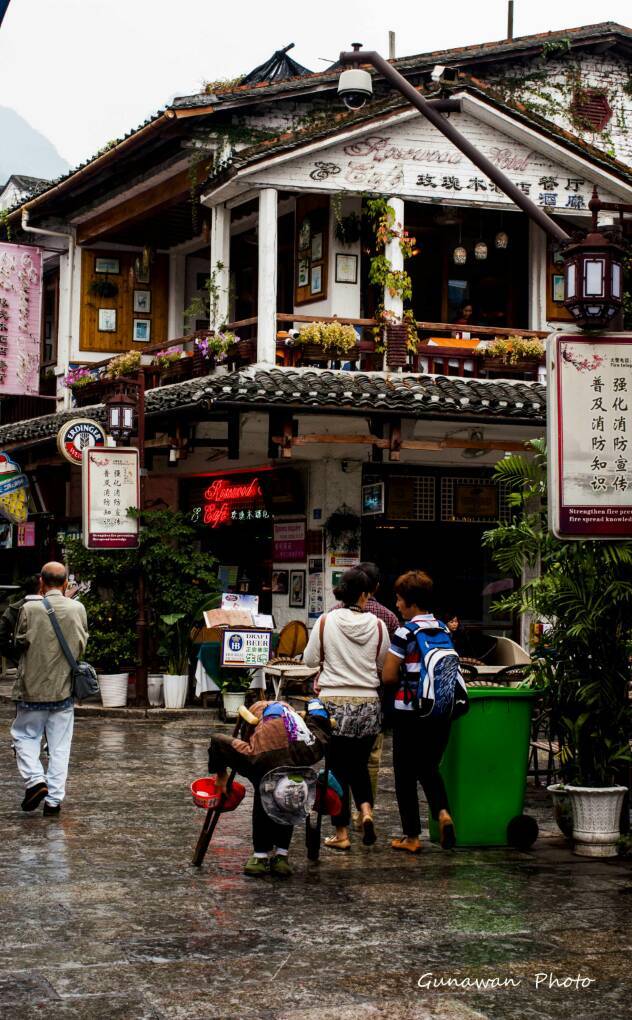 阳朔县的古街在哪里,阳朔历史视频