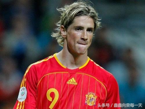 足坛十大球星绰号,天下足球十大球星绰号