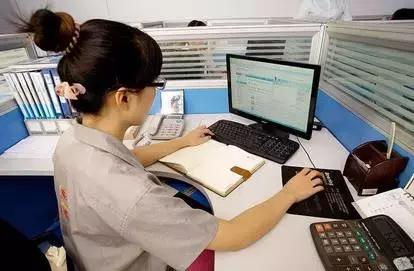 在镇江月入过万,在镇江月薪八千干什么工作