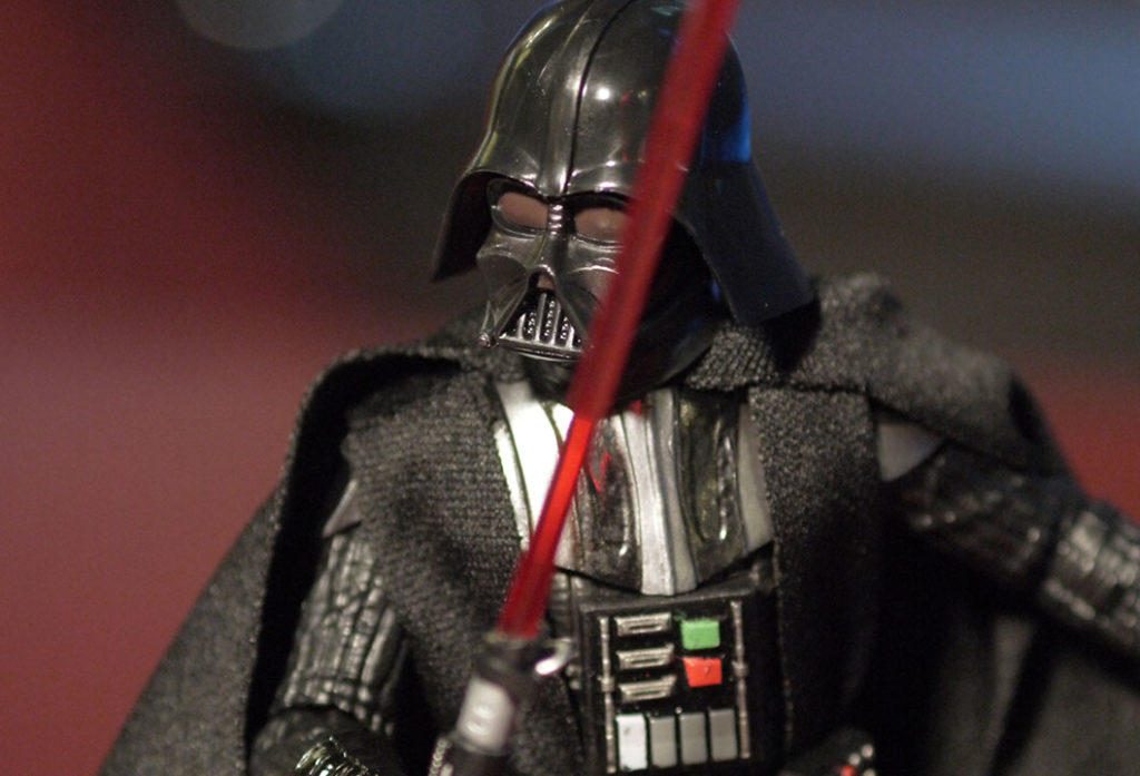 达斯·维达的重生：星球大战40周年可动人偶制作故事