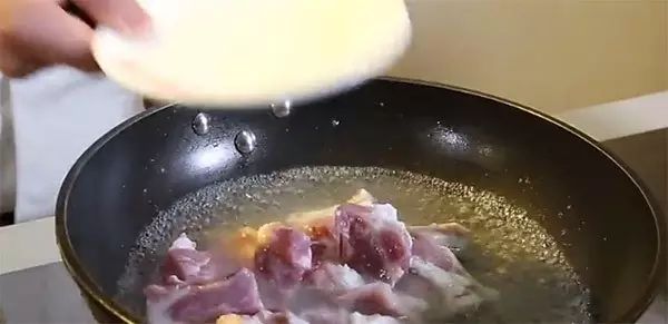 孕期排骨炖什么最补钙,12款孕期超级补钙食谱