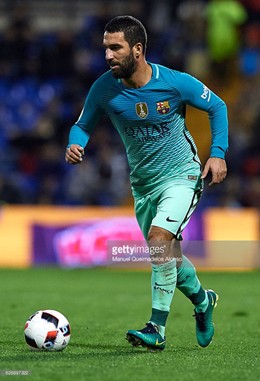 哪款足球鞋最好,适合中国人脚型的足球鞋