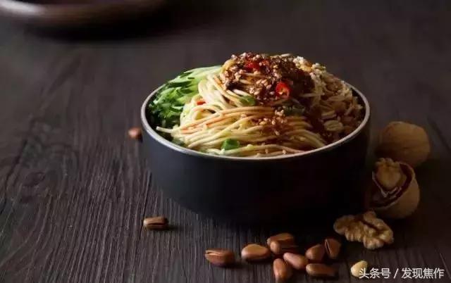 逛吃逛吃一下午,逛吃逛吃光吃不胖