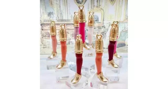 送女生的圣诞礼物排行榜推荐,女生最想要的礼物有哪些