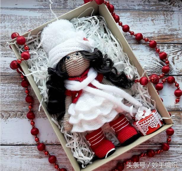 万万没想到，这都是她用毛线钩的，邻居们都赞不绝口！