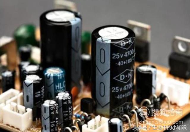 电容器用万用表电阻档检查,万用表如何测量电路板上电容好坏