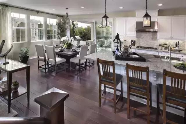 美国留学生活费用一年大概多少人民币,美国留学生活费用