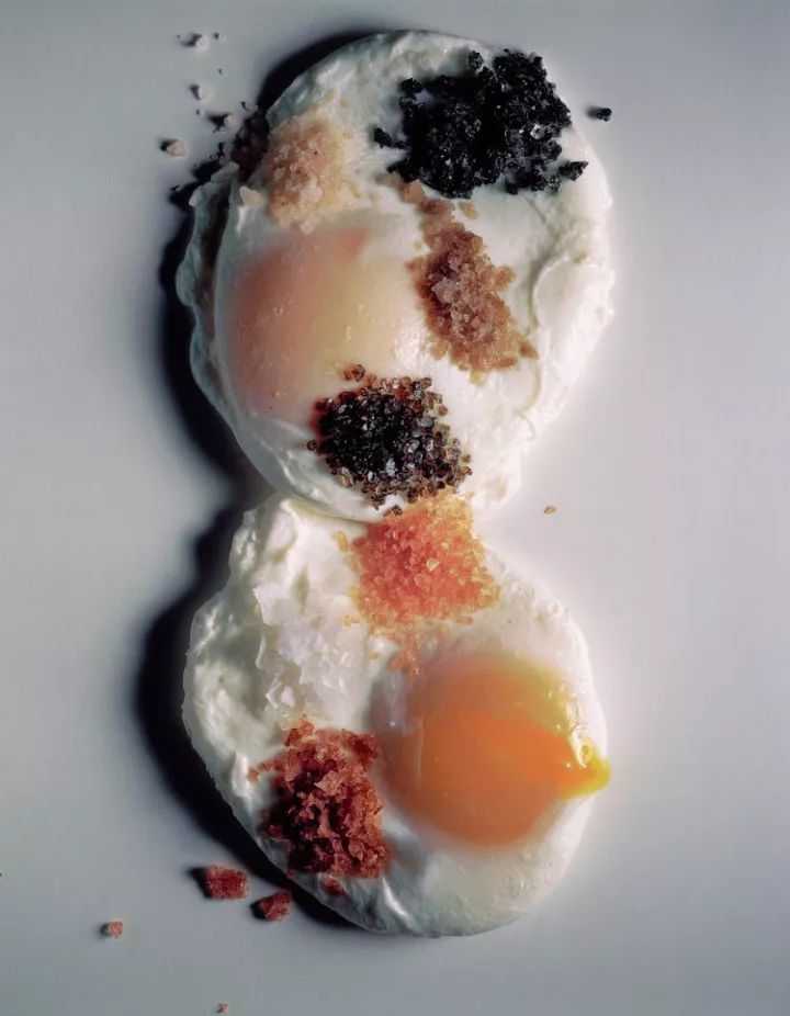 世界摄影大师经典作品欣赏,摄影100张世界摄影大师的黑白作品