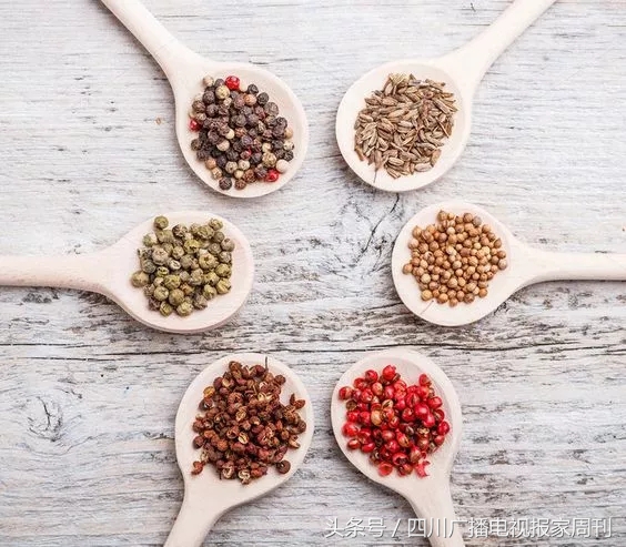 冬季泡脚暖身暖心,驱寒温肺泡脚