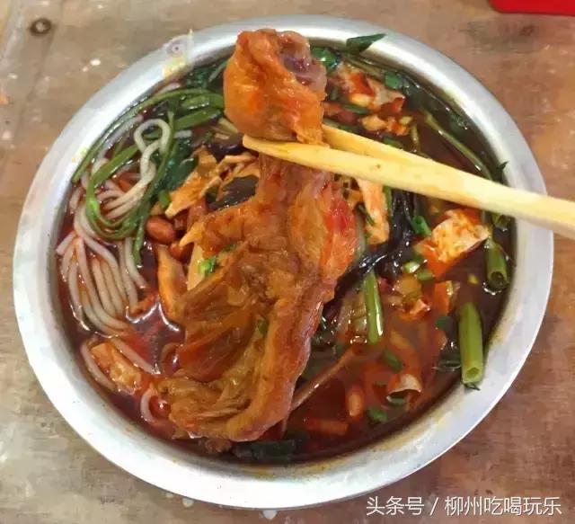 柳州哪里的螺蛳粉最正宗最好吃,柳州最老牌正宗的螺蛳粉