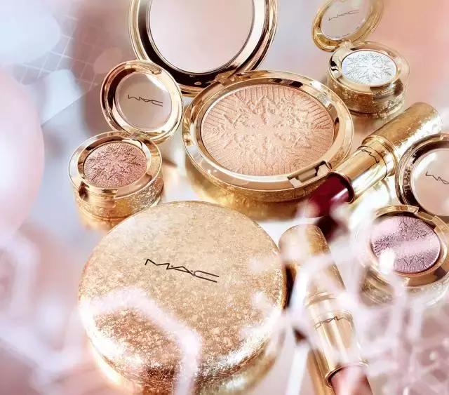 送女生的圣诞礼物排行榜推荐,女生最想要的礼物有哪些