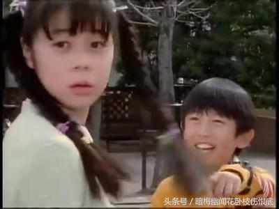 铁甲小宝小百合被蜻蜓队长关起来,铁甲小宝的小百合扮演者叫什么