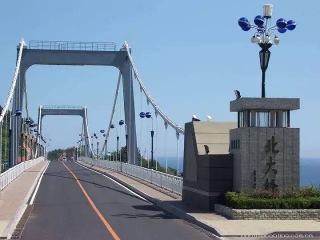 大连最美的七座桥,大连金湾桥历史