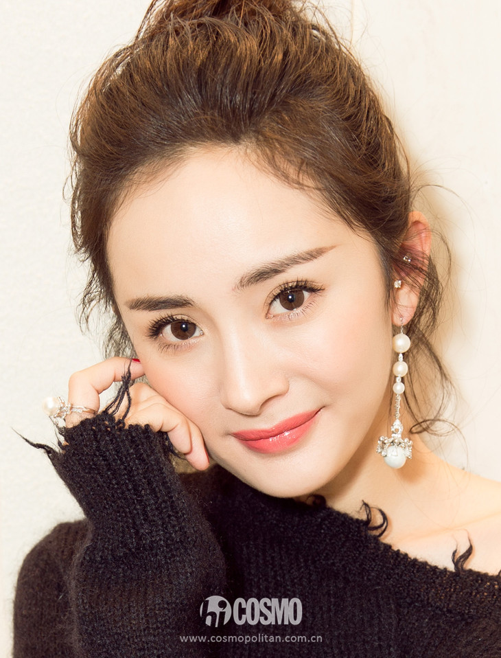 关晓彤迪丽热巴周迅杨幂范冰冰,范冰冰好看还是杨幂好看原视频