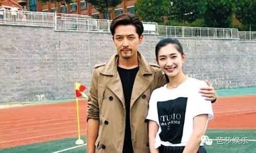 胡歌江疏影分手后首次同框,胡歌江疏影分手以后同台过吗