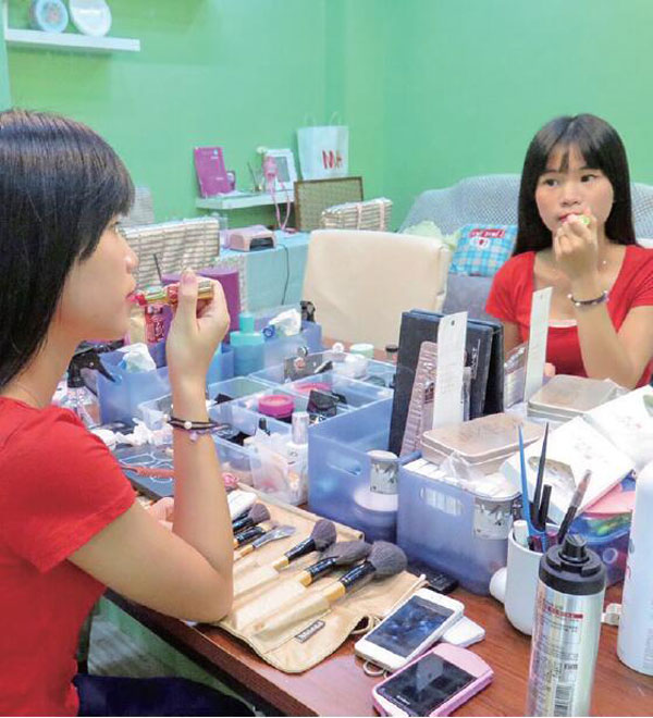 90后小姑娘做微商一年,90后第二次微商创业